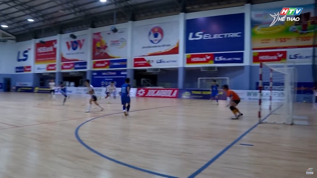 Khởi tranh giải Futsal U20 TP.HCM - Ảnh 2.