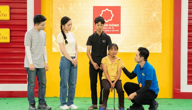 Diễn viên Phương Oanh: Biến cố tuổi 15 và ước muốn lớn nhanh để kiếm tiền nuôi cha mẹ - Ảnh 1.