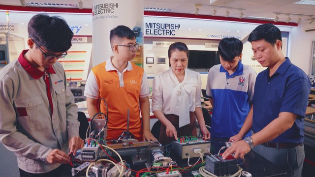 Từ "Không gian tự chủ" đến đóng góp Quốc gia: Chiến lược thu hút chuyên gia của ĐHQG - HCM và TP.HCM - Ảnh 2.