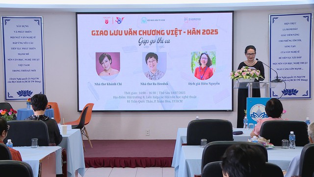 Gặp gỡ thi ca Việt – Hàn 2025: Giao lưu văn chương giữa hai nền văn hóa - Ảnh 1.