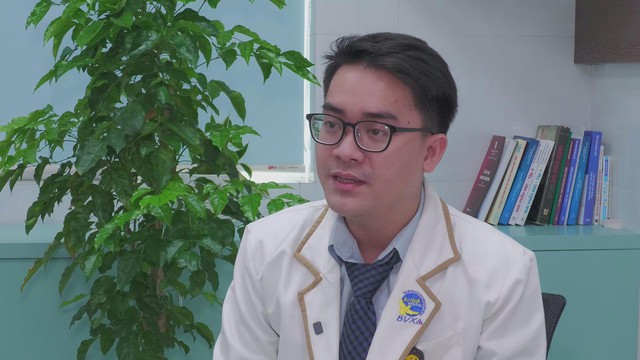 Bóc tách thành công ba khối bướu Sarcoma mỡ nặng 1,5kg - Ảnh 2.