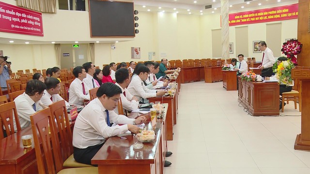 Kỳ họp thứ nhất HĐND lâm thời phường Diên Hồng nhiệm kỳ 2021-2026 - Ảnh 2.