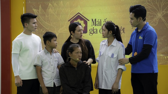 Bảo Trâm Idol nghẹn ngào khi nghe bé gái nói sợ mẹ qua đời - Ảnh 2.