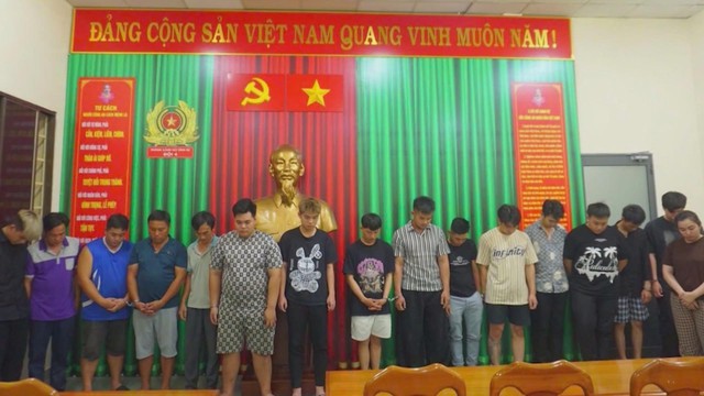 TP.HCM: Lập "rào chắn" với khí cười - Ảnh 3.