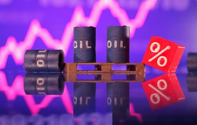 Thị trường ngày 22/7/2025: Giá vàng tăng 1%, giá xăng dầu giảm nhẹ - Ảnh 3.