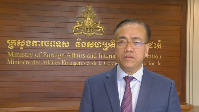 TP.HCM hỗ trợ y tế cho người dân khó khăn ở Campuchia - Ảnh 5.