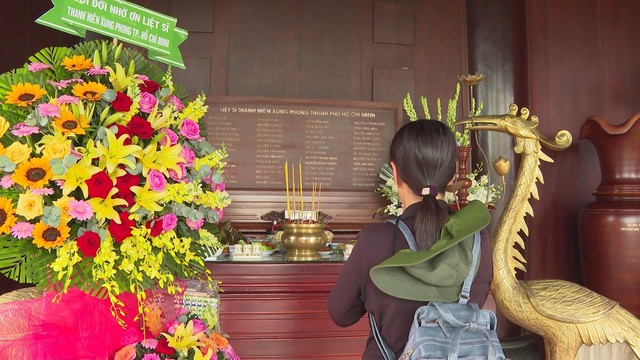 Tri ân các anh hùng thanh niên xung phong: Dấu ấn bất tử nơi biên giới Tây Nam - Ảnh 2.