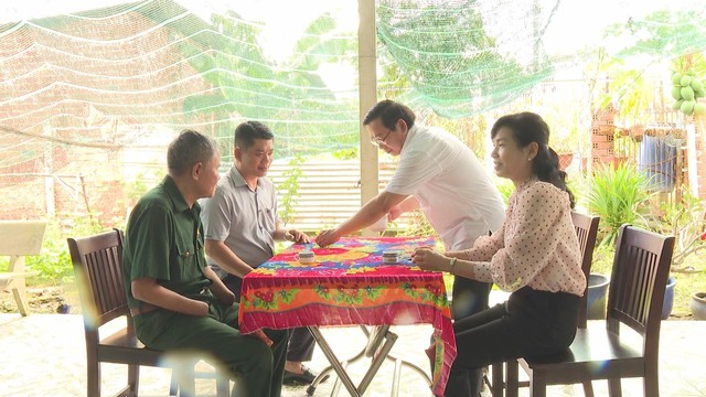 TP.HCM chăm lo người có công bằng những việc làm thiết thực - Ảnh 2.