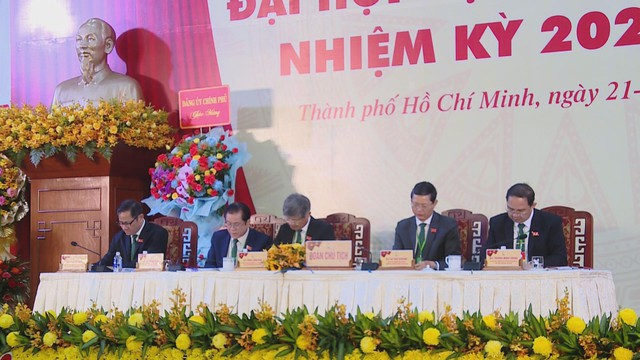 Đại hội Đảng bộ Tập đoàn Công nghiệp Cao su Việt Nam lần thứ X: Giữ vững đoàn kết, phát huy sức mạnh nội lực - Ảnh 3.