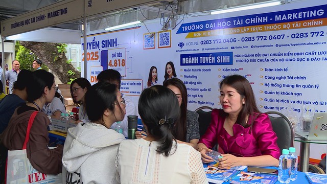 Tuyển sinh 2025: Thí sinh nên chọn ngành học phù hợp với sở thích và năng lực - Ảnh 1.