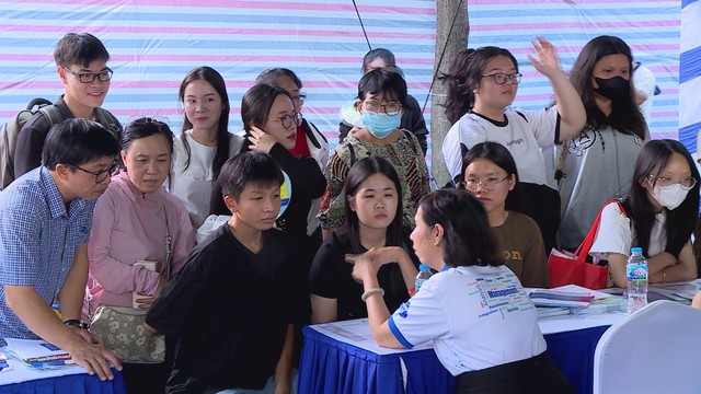 Tuyển sinh 2025: Thí sinh nên chọn ngành học phù hợp với sở thích và năng lực - Ảnh 2.