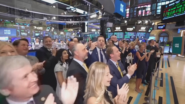 Mỹ: Chỉ số S&P 500 tiếp tục đạt mức kỷ lục - Ảnh 1.