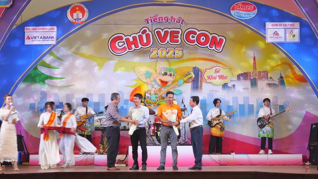Hội thi tiếng hát chú ve con 2025 - Ảnh 1.