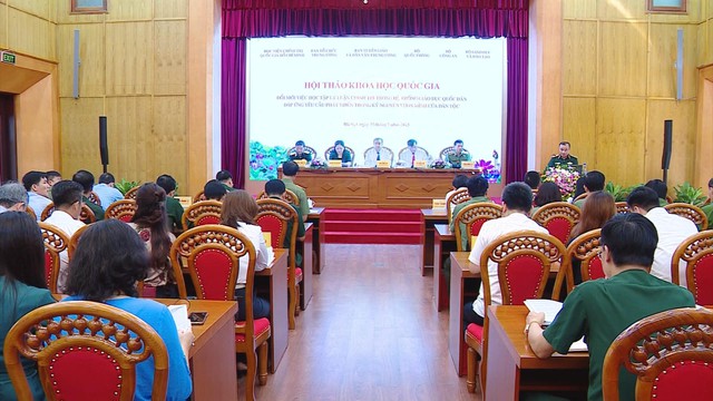 Hội thảo "Đổi mới việc học tập lý luận chính trị trong hệ thống giáo dục quốc dân" - Ảnh 2.