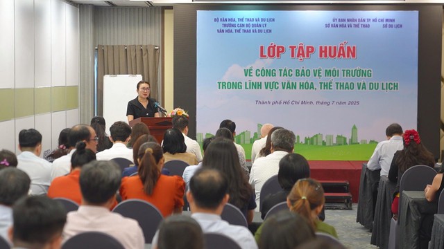 Tập huấn về công tác bảo vệ môi trường trong lĩnh vực văn hóa, thể thao và du lịch năm 2025 tại TP.HCM - Ảnh 1.