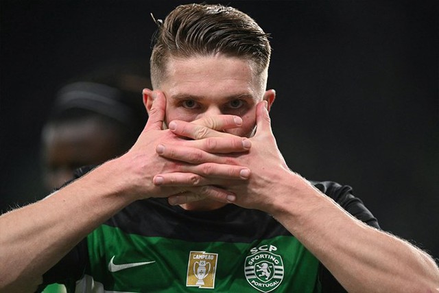 Arsenal chiêu mộ thành công chân sút Viktor Gyokeres - Ảnh 1.