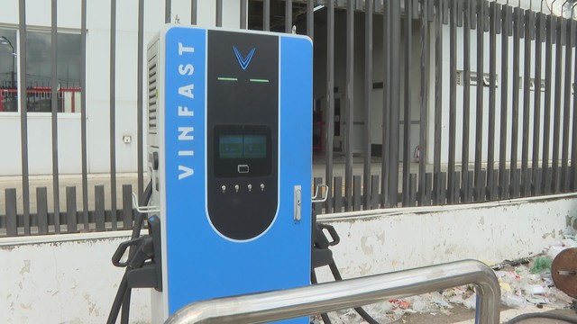 TP.HCM quyết liệt triển khai đề án chuyển đổi xe điện: Xanh hóa giao thông, vì sức khỏe cộng đồng- Ảnh 6. TP.HCM quyết liệt triển khai đề án chuyển đổi xe điện: Xanh hóa giao thông, vì sức khỏe cộng đồng- Ảnh 6.