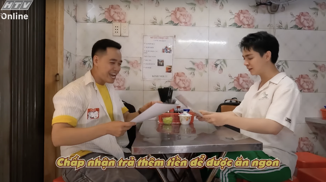 Tuấn Kiệt và Bỏng Ngô Mario đến quán mì tươi 99 năm tuổi - Quán ăn hạnh phúc- Ảnh 2.