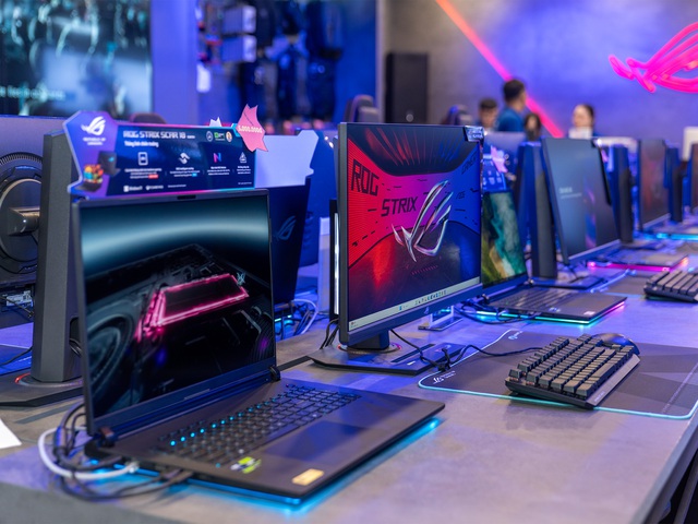 ASUS ROG khai trương Exclusive Store đầu tiên tại Việt Nam: "Thiên đường gaming" chính thức mở cửa- Ảnh 6. ASUS ROG khai trương Exclusive Store đầu tiên tại Việt Nam: "Thiên đường gaming" chính thức mở cửa- Ảnh 6.