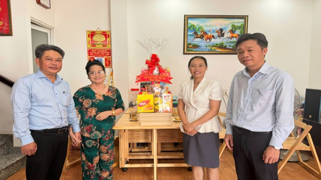 Kể chuyện lịch sử bên mâm cơm nghĩa tình - Ảnh 5.
