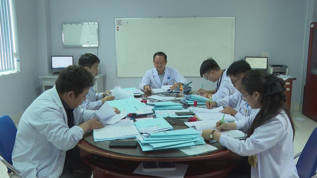 Sốt xuất huyết diễn biến phức tạp, ngành y tế quyết tâm giảm thiểu tử vong - Ảnh 3.