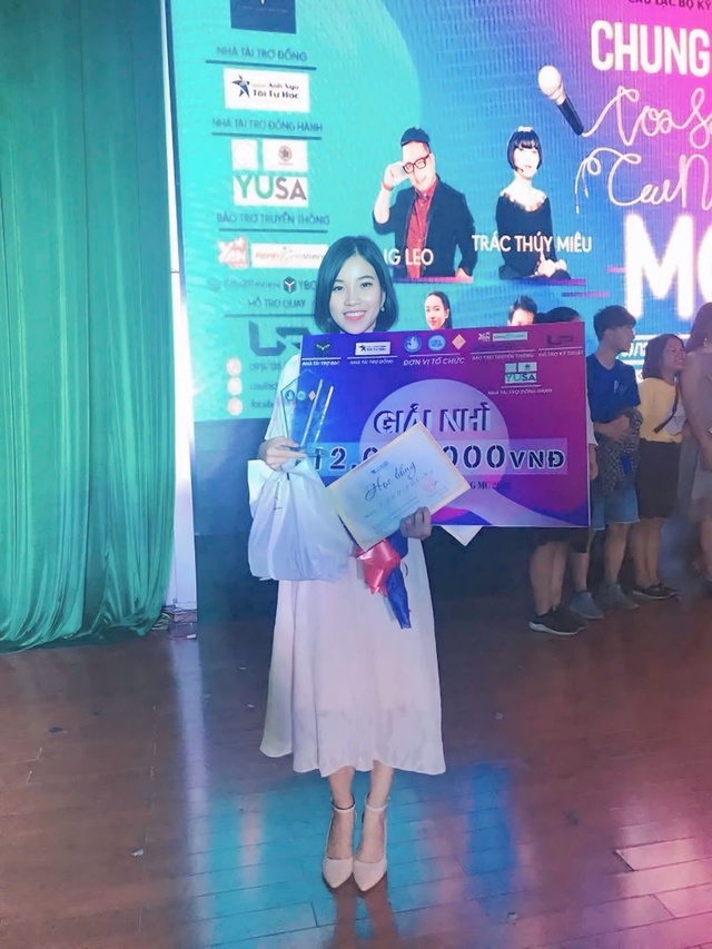 Thanh Hằng nỗ lực với hành trình MC tam ngữ - Ảnh 4.