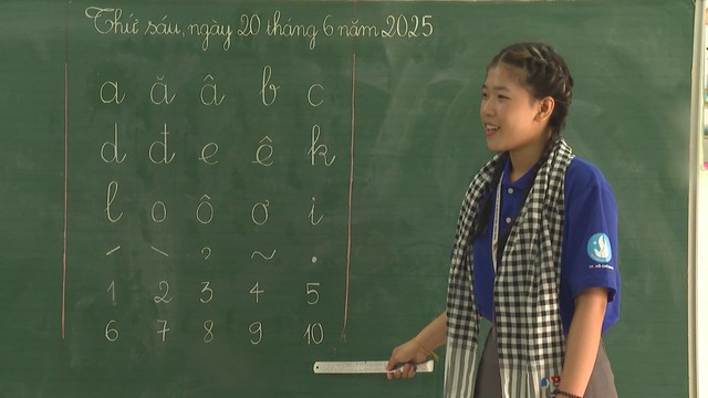 Thanh niên TP.HCM: Đại sứ tình nguyện, vun đắp nghĩa tình Việt - Lào- Ảnh 2. Thanh niên TP.HCM: Đại sứ tình nguyện, vun đắp nghĩa tình Việt - Lào- Ảnh 2.