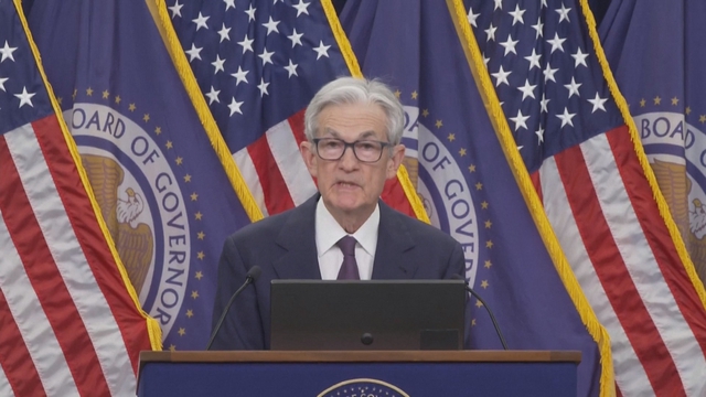 Ông Trump muốn ông Powell từ chức ngay lập tức- Ảnh 2. Ông Trump muốn ông Powell từ chức ngay lập tức- Ảnh 2.