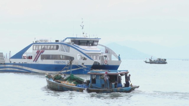 TP.HCM tăng phà vượt biển chở khách tuyến Cần Giờ - Vũng Tàu - Ảnh 3.