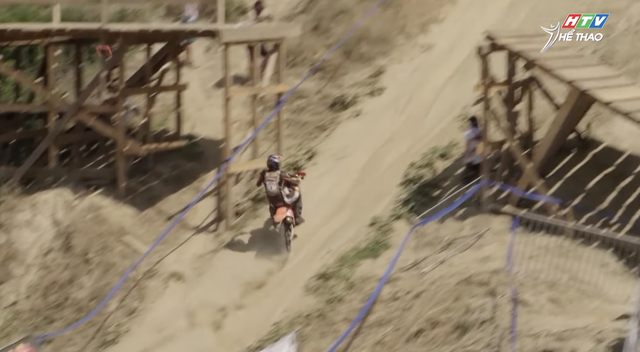Lettenbichler chiến thắng lần thứ 6, giành danh hiệu vô địch Extreme Enduro Rallye thế giới - Ảnh 2.