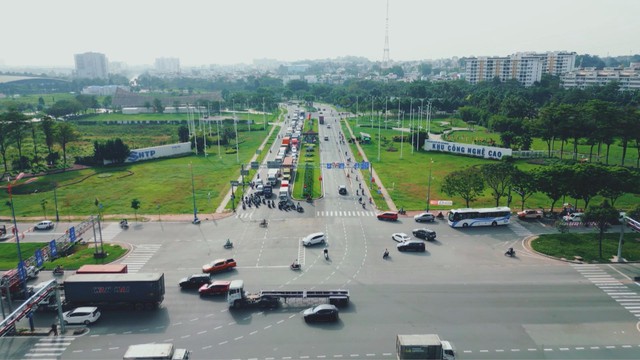 Lộ trình chuyển đổi xanh các khu công nghiệp tại TP.HCM: Thí điểm và kỳ vọng - Ảnh 3.