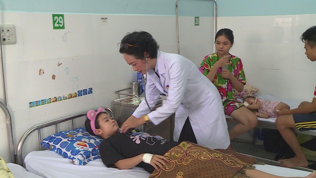 TP.HCM báo động gia tăng ca mắc sốt xuất huyết, đã ghi nhận 10 ca tử vong trong tháng 7 - Ảnh 1.