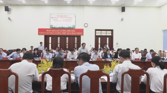 Tổ công tác 17 làm việc với Đảng ủy 6 phường về công tác chuẩn bị Đại hội Đảng bộ - Ảnh 3.