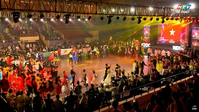 Vũ khúc niềm tin – Dancesport Việt Nam trước giờ xuất trận WDSF Vietnam Dancesport Festival 2025- Ảnh 1. Vũ khúc niềm tin – Dancesport Việt Nam trước giờ xuất trận WDSF Vietnam Dancesport Festival 2025- Ảnh 1.