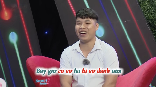 Chuyện tình doanh nhân ngành vận tải và cô nàng idol livestream xinh xắn- Ảnh 1. Chuyện tình doanh nhân ngành vận tải và cô nàng idol livestream xinh xắn- Ảnh 1.
