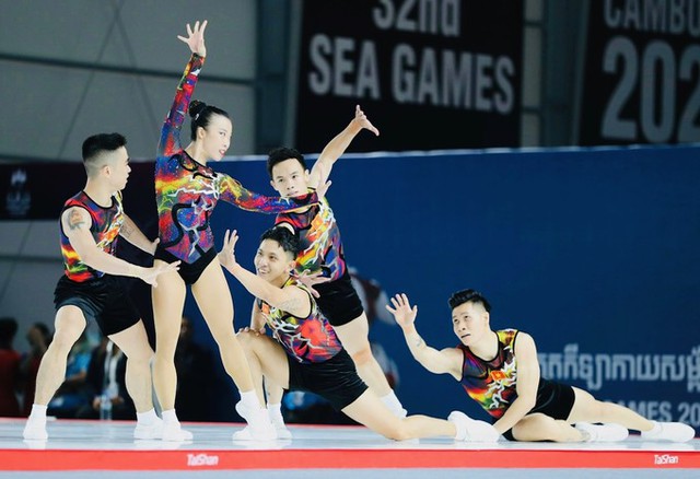 Tuyển Aerobic Việt Nam quyết tâm bảo vệ ngôi vô địch SEA Games- Ảnh 2. Tuyển Aerobic Việt Nam quyết tâm bảo vệ ngôi vô địch SEA Games- Ảnh 2.