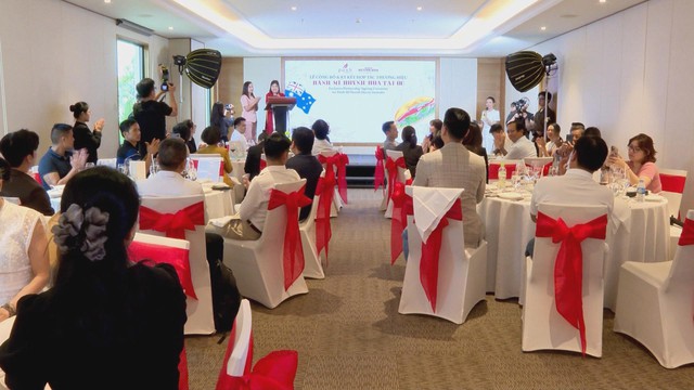 Bánh mì Huynh Hoa chính thức “xuất ngoại”, chinh phục thị trường Úc - Ảnh 2.