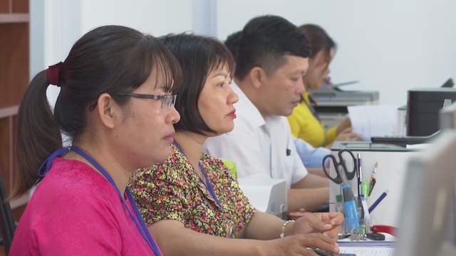 Chính quyền cấp xã: Chủ động từ phòng họp đến hiện trường- Ảnh 1. Chính quyền cấp xã: Chủ động từ phòng họp đến hiện trường- Ảnh 1.