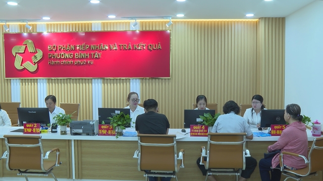 Một tuần thực hiện mô hình chính quyền hai cấp tại Thành phố Hồ Chí Minh - Ảnh 3.