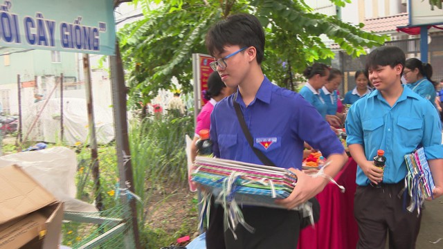 Tìm hướng đi bền vững cho rác thải - Ảnh 2.