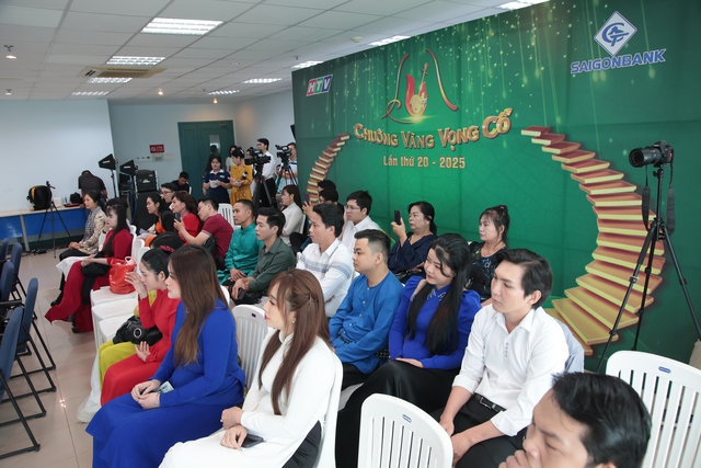 Chuông Vàng Vọng Cổ 2025: Sôi động vòng Sơ tuyển với 60 thí sinh tranh tài - Ảnh 1.