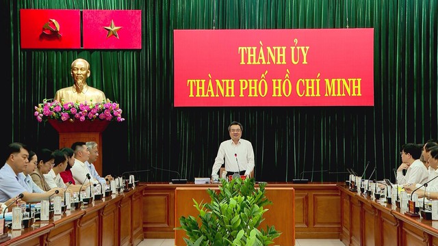 Lãnh đạo TP.HCM làm việc với 7 phường về công tác chuẩn bị Đại hội Đảng- Ảnh 2. Lãnh đạo TP.HCM làm việc với 7 phường về công tác chuẩn bị Đại hội Đảng- Ảnh 2.