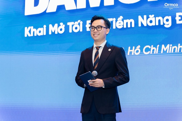 Từ “người kể chuyện tình yêu”, MC 9X viết tiếp hành trình trên sóng truyền hình- Ảnh 1. Từ “người kể chuyện tình yêu”, MC 9X viết tiếp hành trình trên sóng truyền hình- Ảnh 1.