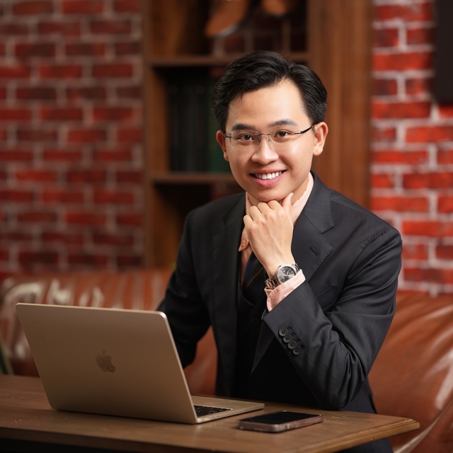 Từ “người kể chuyện tình yêu”, MC 9X viết tiếp hành trình trên sóng truyền hình- Ảnh 6. Từ “người kể chuyện tình yêu”, MC 9X viết tiếp hành trình trên sóng truyền hình- Ảnh 6.