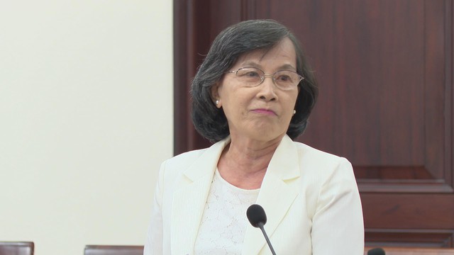 TP.HCM lấy ý kiến lãnh đạo nghỉ hưu góp ý xây dựng báo cáo chính trị - Ảnh 5.