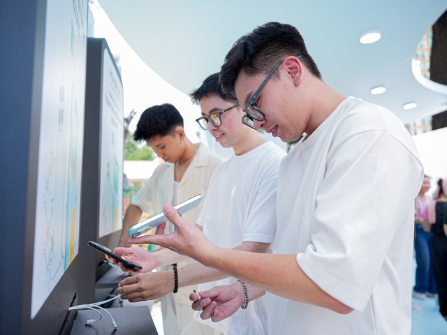 HONOR mang ‘trạm sạc năng lượng” đến giữa lòng thành phố - Ảnh 5.