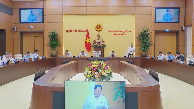 Ủy ban Thường vụ Quốc hội cho ý kiến về dự thảo Luật Tình trạng khẩn cấp và 4 dự thảo luật liên quan - Ảnh 3.