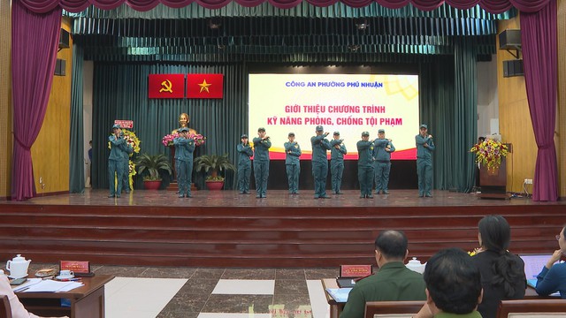 Phường Phú Nhuận tổ chức Ngày hội toàn dân bảo vệ an ninh Tổ quốc năm 2025 - Ảnh 3.
