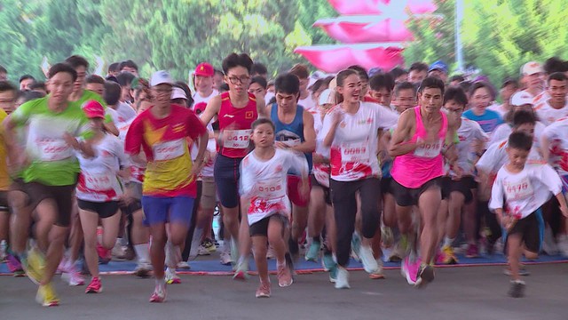 Suối Tiên tổ chức giải chạy cộng đồng “30 Steps Of Memories” chào mừng 30 năm thành lập - Ảnh 3.