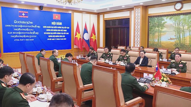 Thứ trưởng Bộ Quốc phòng Lào thăm chính thức Việt Nam, thúc đẩy hợp tác quốc phòng song phương - Ảnh 3.